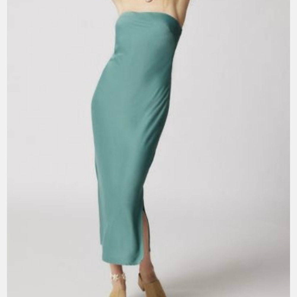 Urban Outfitters Rina Satin Strapless Dress